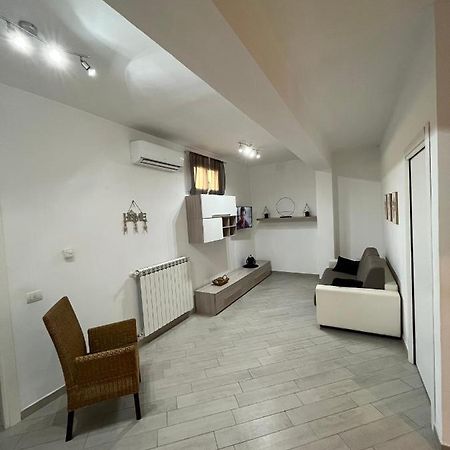 La Casa Sul Duomo Apartment แตร์นี ภายนอก รูปภาพ