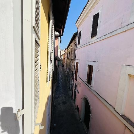 La Casa Sul Duomo Apartment แตร์นี ภายนอก รูปภาพ